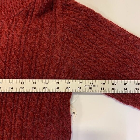 Olivia Sky Women's Cable Knit Key Hole Turtleneck in Heather Burg Sz S NWT - Picture 10 of 11